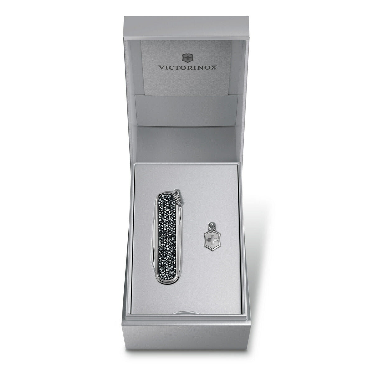 ビクトリノックス VICTORINOX クラシック SD ブリリアント カーボン ナイフ マルチツール サバイバルナイフ アウトドア キャンプ 0.6221.90【2025 新作】