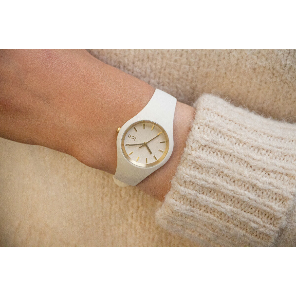 アイスウォッチ ICE-WATCH 腕時計 レディース アイスグラムブラッシュド ICE glam brushed アーモンドスキン 019528【2024 新作】