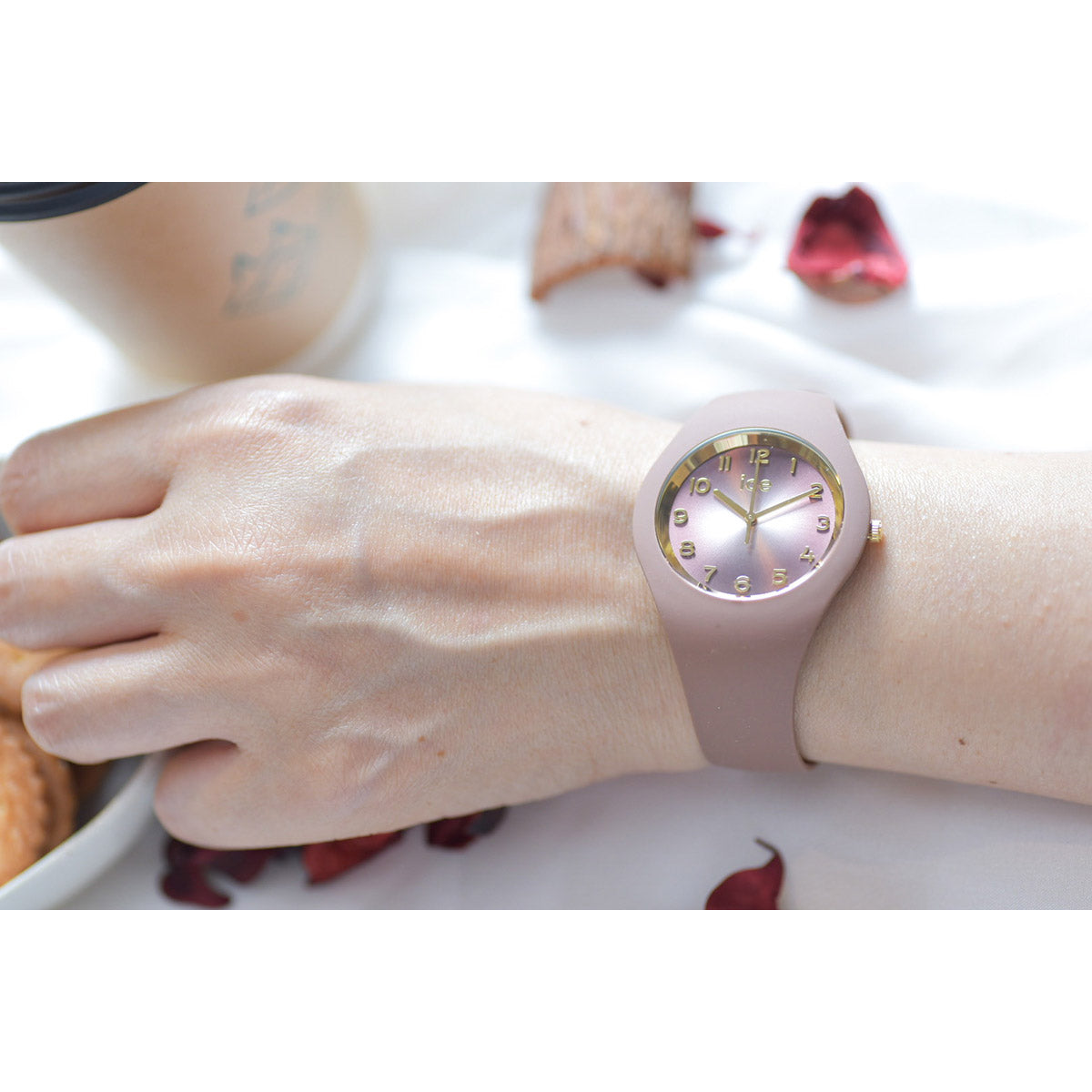 アイスウォッチ ICE-WATCH 腕時計 レディース アイスグラムシークレット ICE glam secret ブラウニー スモール+ 021326