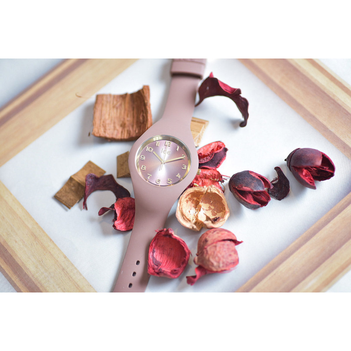 アイスウォッチ ICE-WATCH 腕時計 レディース アイスグラムシークレット ICE glam secret ブラウニー スモール+ 021326
