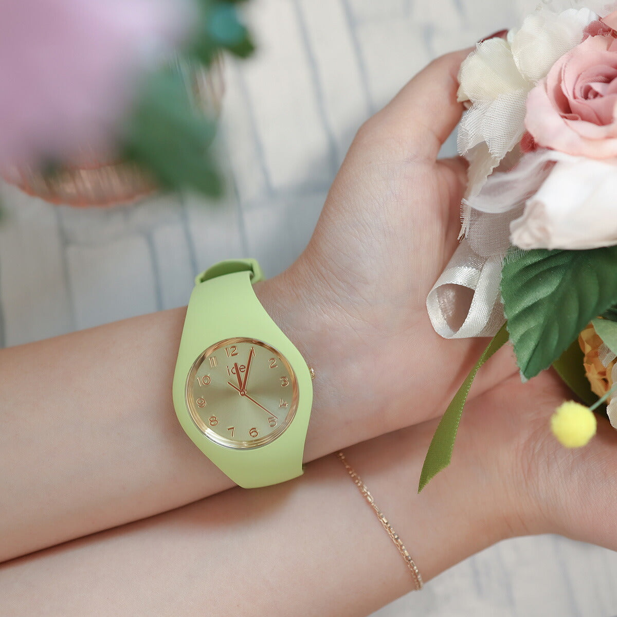 アイスウォッチ ICE-WATCH 腕時計 レディース アイスデュオシック ICE duo chic ライム スモール+ 021820