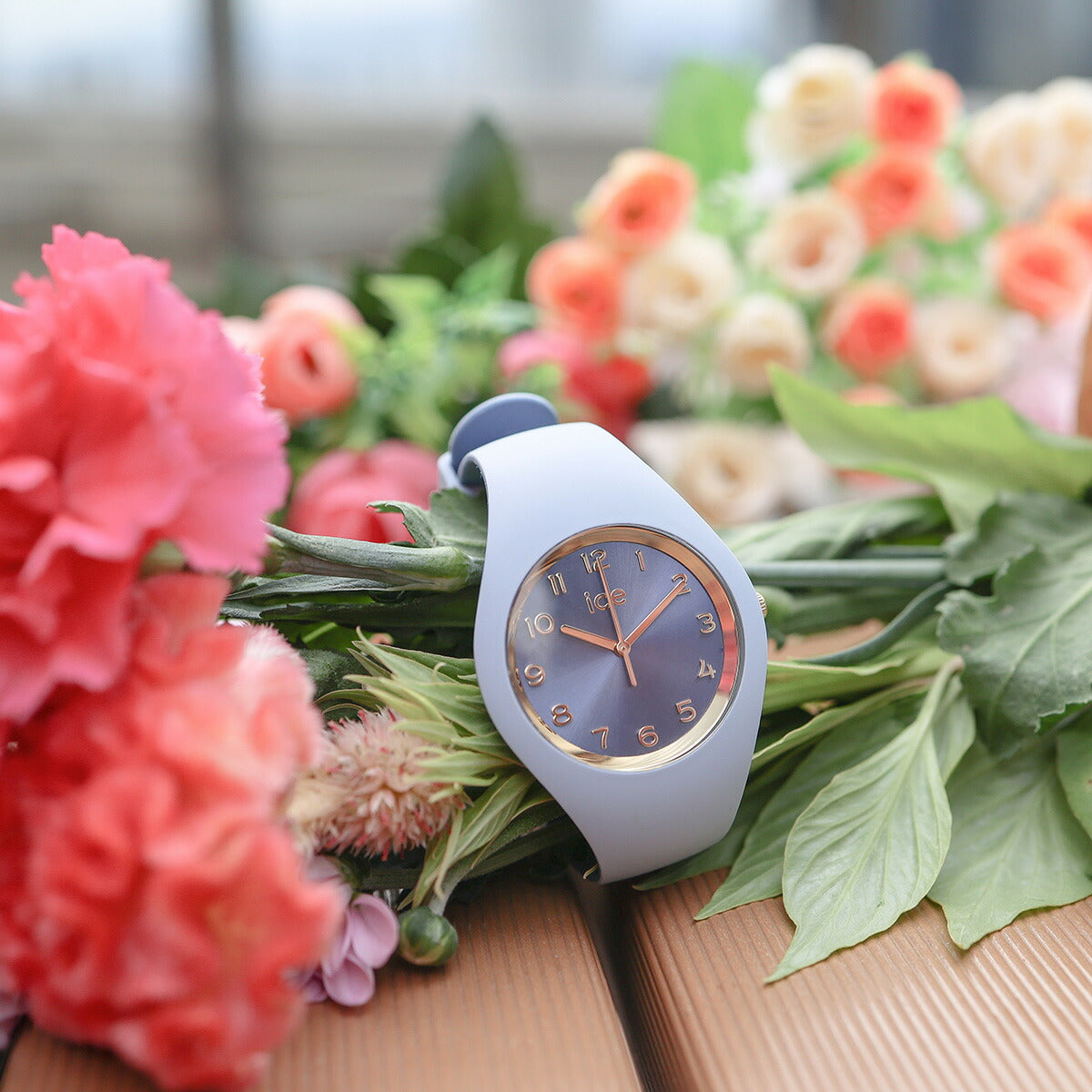 アイスウォッチ ICE-WATCH 腕時計 レディース アイスデュオシック ICE duo chic ブルーベリー スモール+ 021822