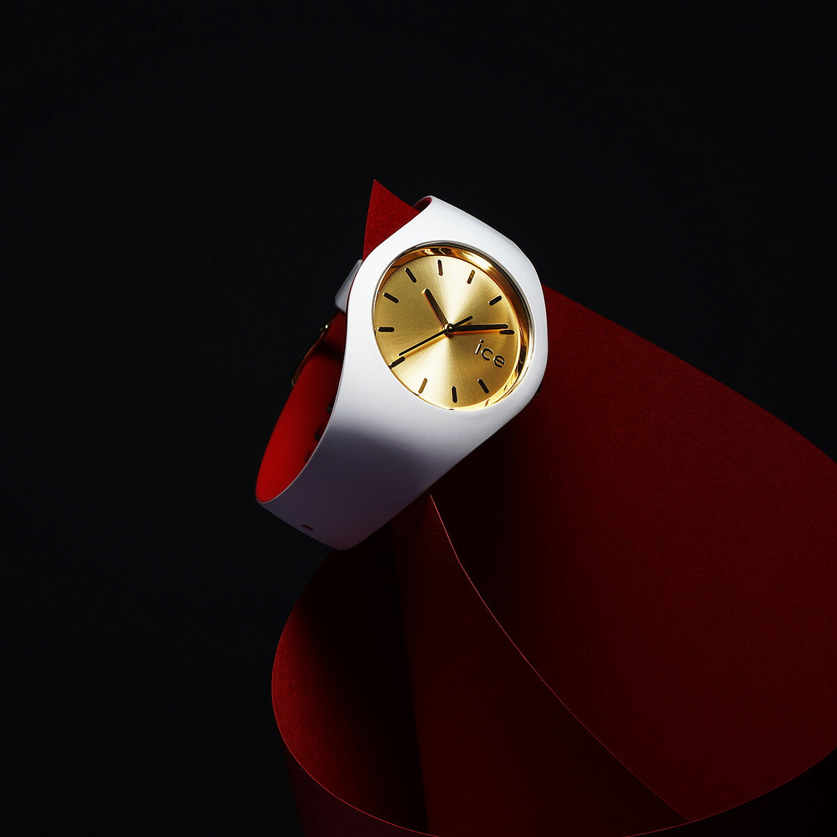 アイスウォッチ ICE-WATCH 腕時計 レディース アイスルル ICE loulou ホワイトゴールドシック ミディアム 022328