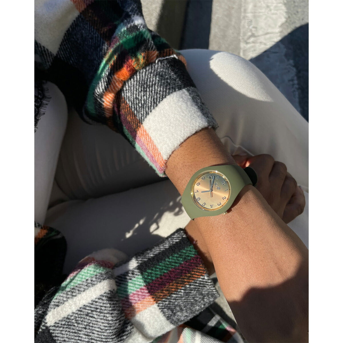 アイスウォッチ ICE-WATCH 腕時計 レディース アイスサンセット2025 ICE sunset 2025 スモール+ オリーブグリーン 024987【2025 新作】