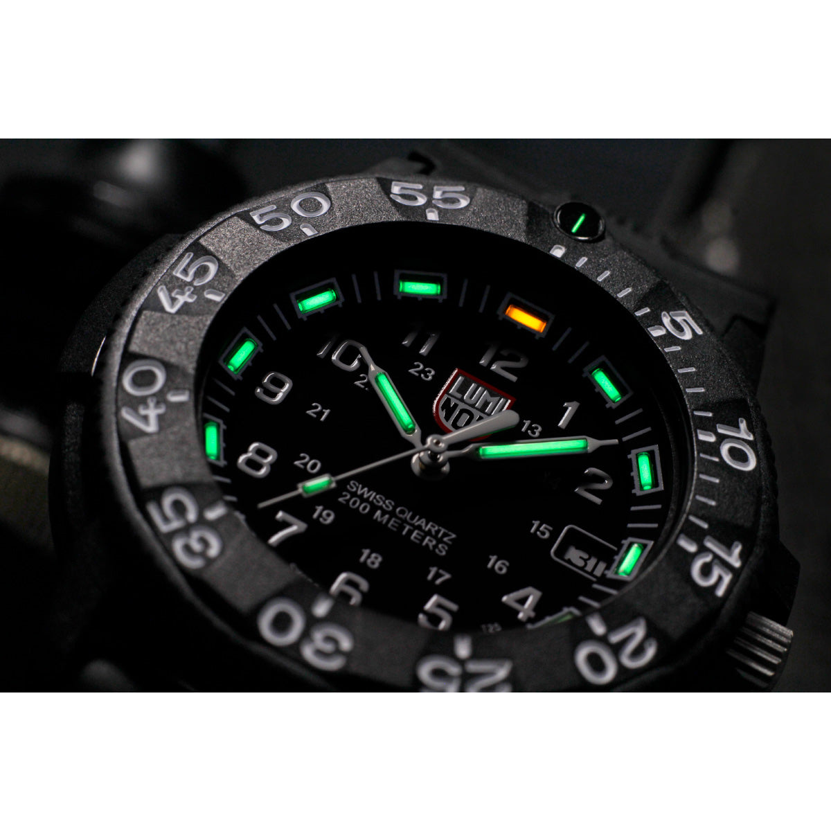 ルミノックス LUMINOX SEA SERIES ORIGINAL NAVY SEAL 3000 SERIES 腕時計 メンズ ダイビングウォッチ 3001MIL【60回分割手数料無料!】
