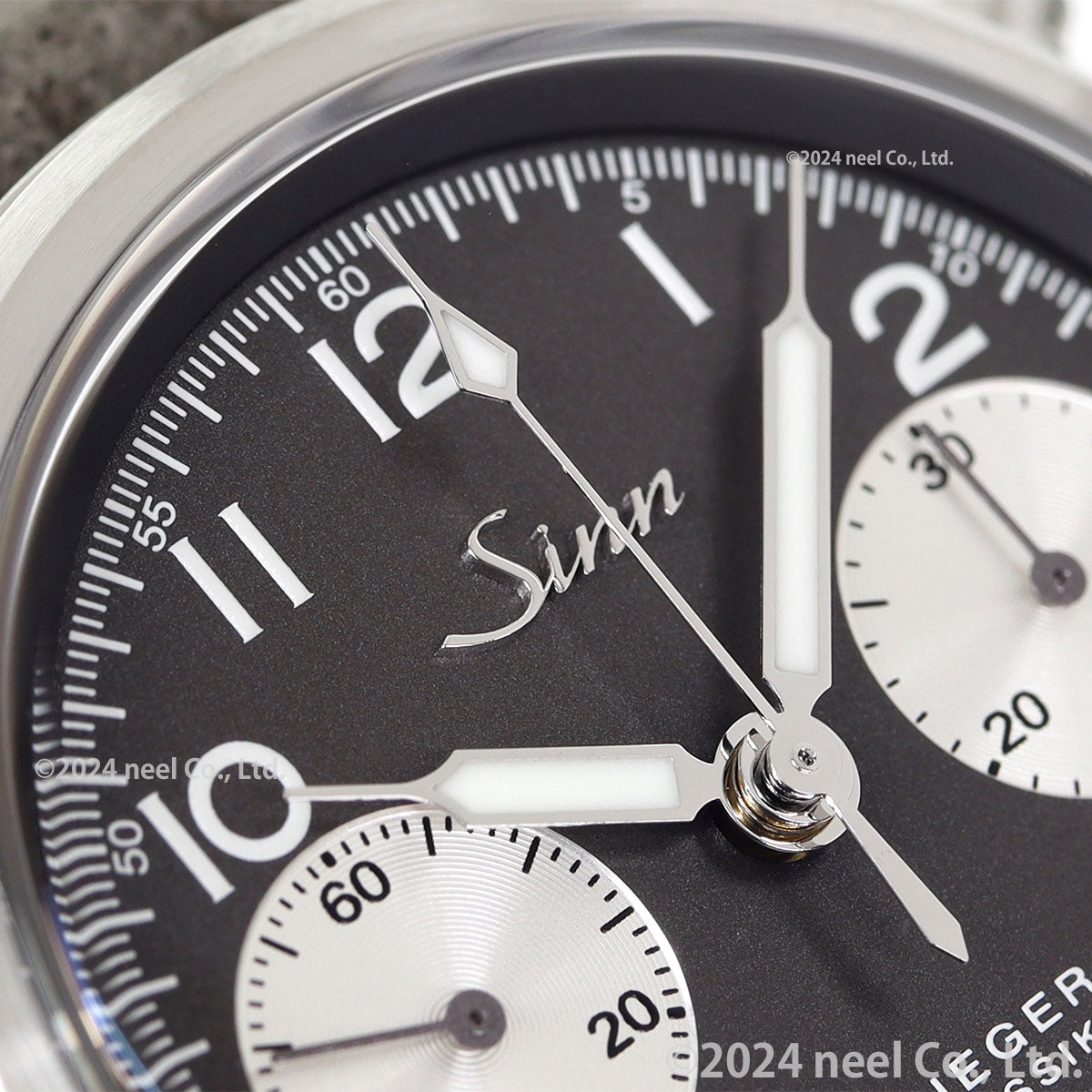 Sinn ジン 356.FLIEGER.KLASSIK.JUB 自動巻き 腕時計 メンズ クロノグラフ ボアレザーストラップ ドイツ製【60回分割手数料無料!】
