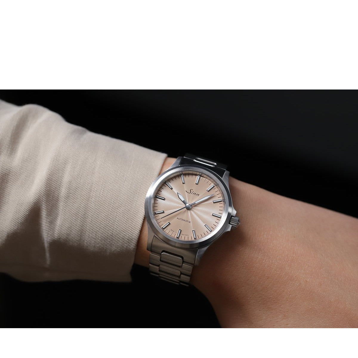 Sinn ジン 556 Sand 自動巻き 世界限定300本 腕時計 メンズ レディース Pilot Watches パイロットウォッチ ファインアジャスト付きブレスレット ドイツ製