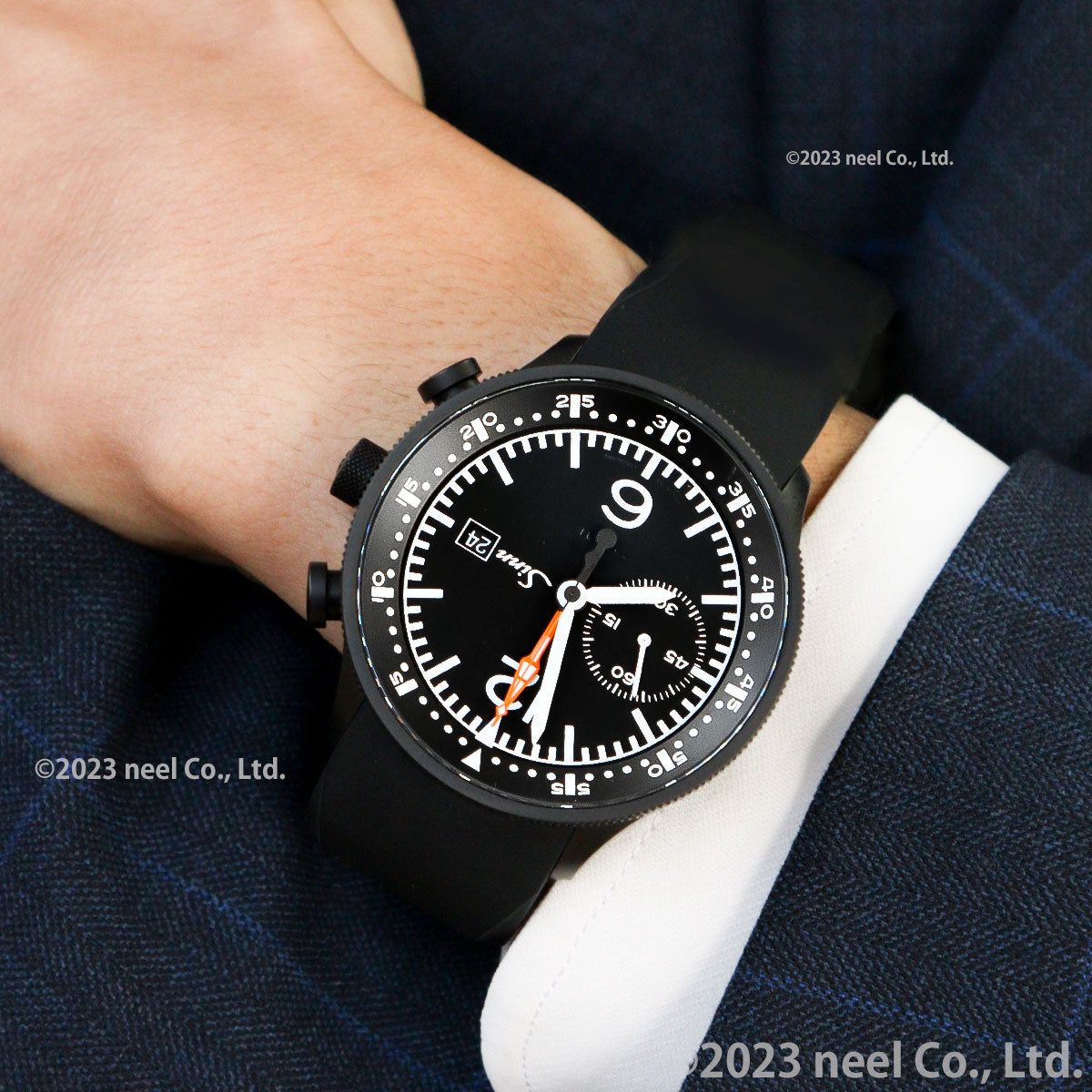 Sinn ジン 717 自動巻き 腕時計 メンズ Instrument Chronographs インストゥルメント クロノグラフ シリコンストラップ ドイツ製【60回分割手数料無料!】