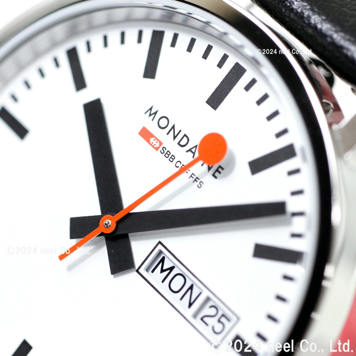 モンディーン MONDAINE 腕時計 メンズ レディース クラシック デイデイト 36mm グレープビーガンレザー Classic A667.30314.11SBBV