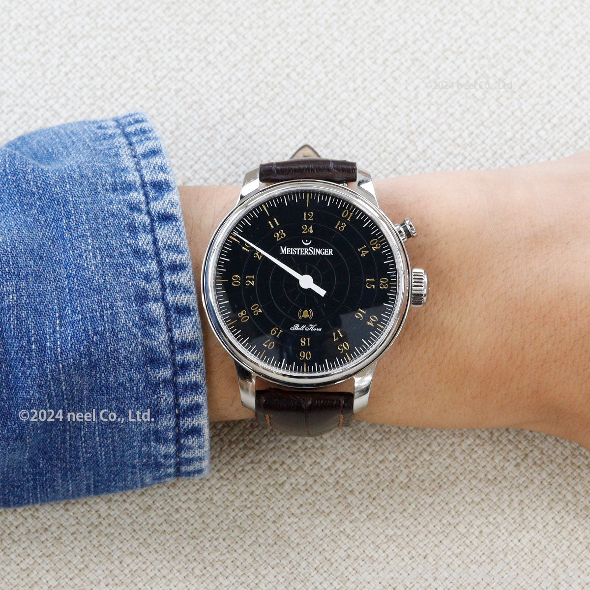 マイスタージンガー MeisterSinger ベルホーラ ブラック&ゴールド 43mm Bell Hora Black with gold 自動巻き 腕時計 メンズ BHO902G