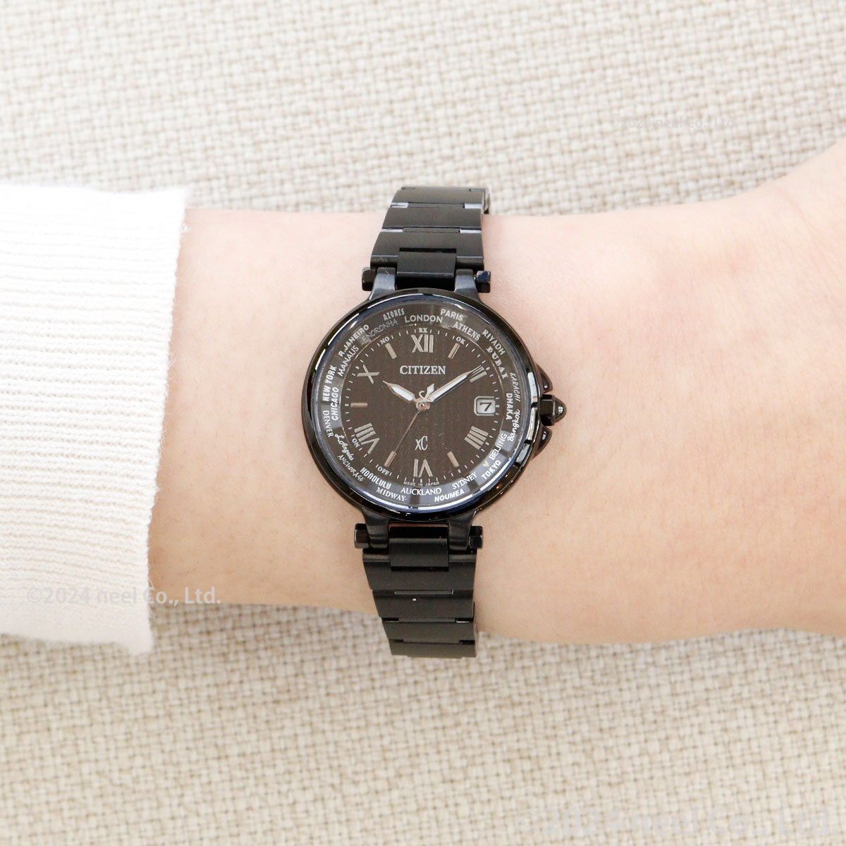 シチズン クロスシー CITIZEN xC エコドライブ 電波時計 ハッピーフライト 限定モデル 腕時計 レディース basic collection EC1016-51E【2025 新作】