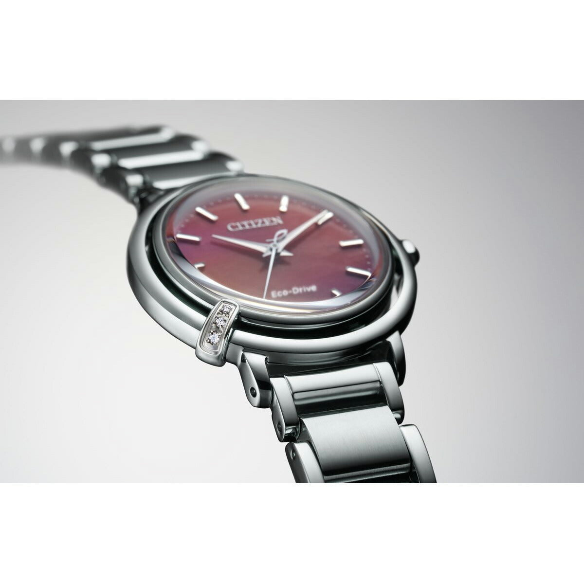 シチズン エル CITIZEN L エコドライブ 腕時計 レディース EM1090-78X ダイヤ入り ARCLY Collection 日の出 モチーフ 替えバンド付き