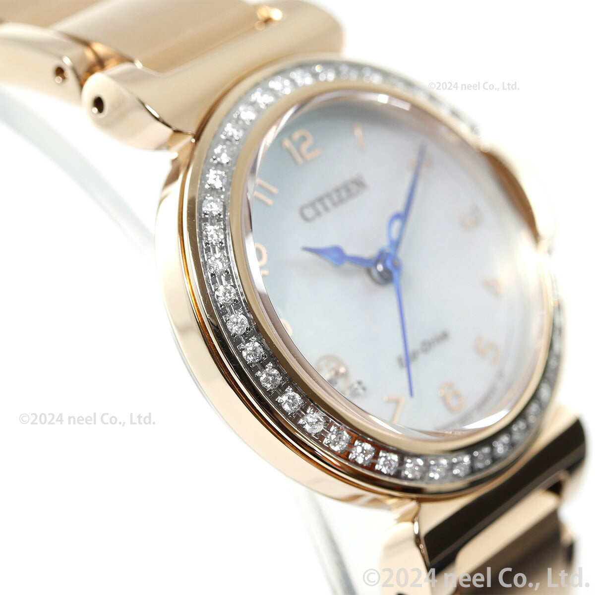 シチズン エル CITIZEN L エコドライブ 腕時計 レディース EM1123-89D 白蝶貝文字板 ROUND Collection スズラン モチーフ【2024 新作】