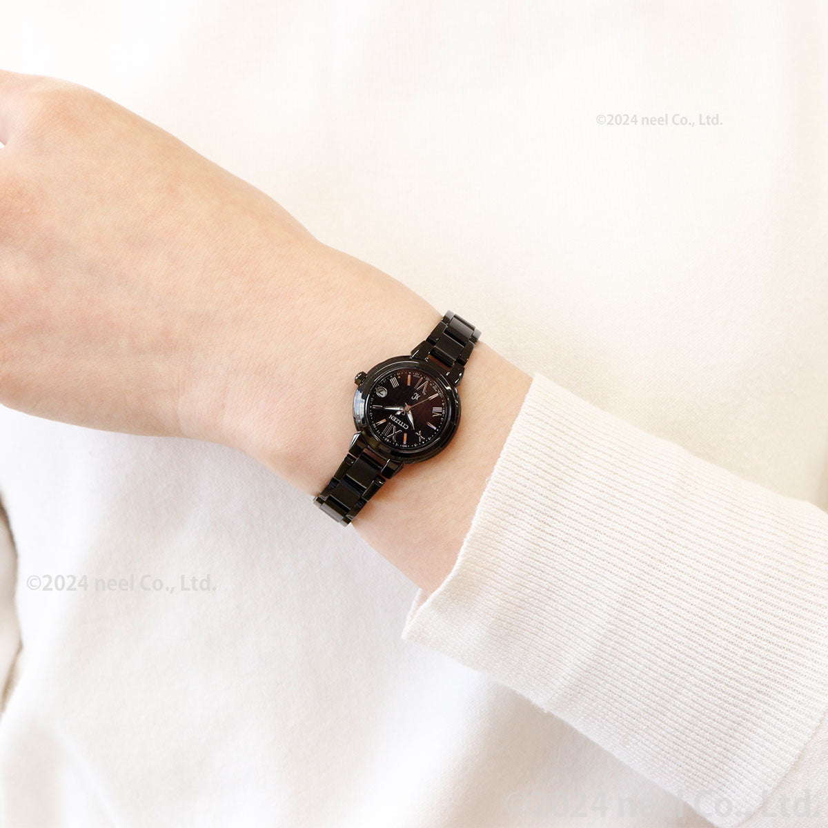 シチズン クロスシー CITIZEN xC エコドライブ 電波時計 ハッピーフライト 限定モデル 腕時計 レディース basic collection ES9435-77E【2025 新作】