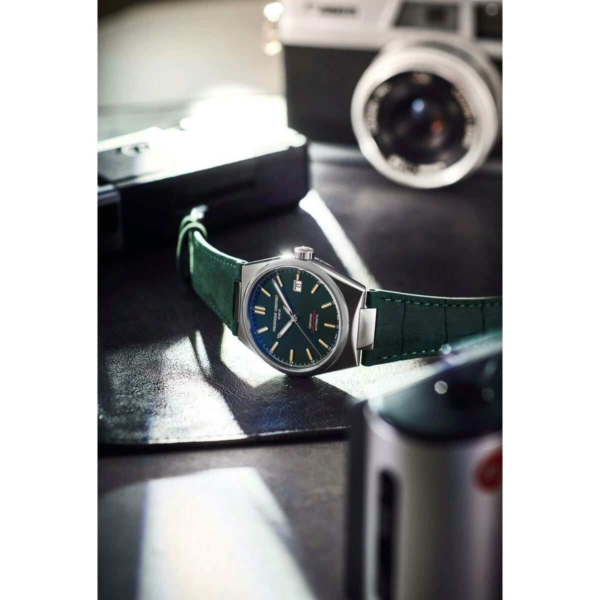 フレデリック・コンスタント FREDERIQUE CONSTANT FC-303GRS3NH6B ハイライフ オートマチック COSC 替ベルト付 自動巻 腕時計 正規品 フレデリックコンスタント【60回分割手数料無料!】