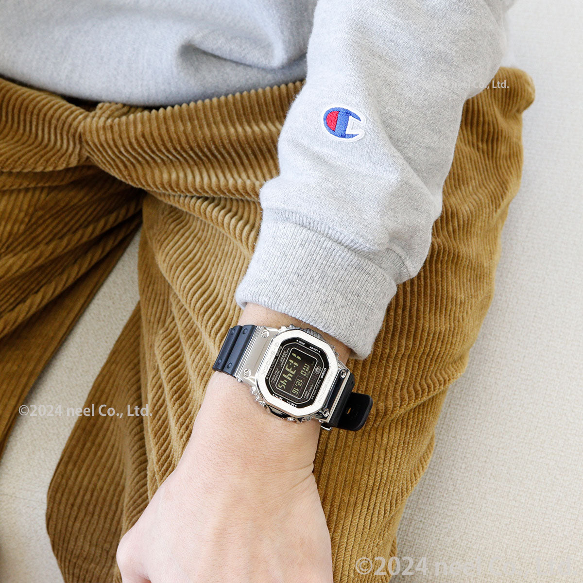 カシオ Gショック CASIO G-SHOCK タフソーラー 電波時計 デジタル 腕時計 メンズ GMW-B5000-1JF