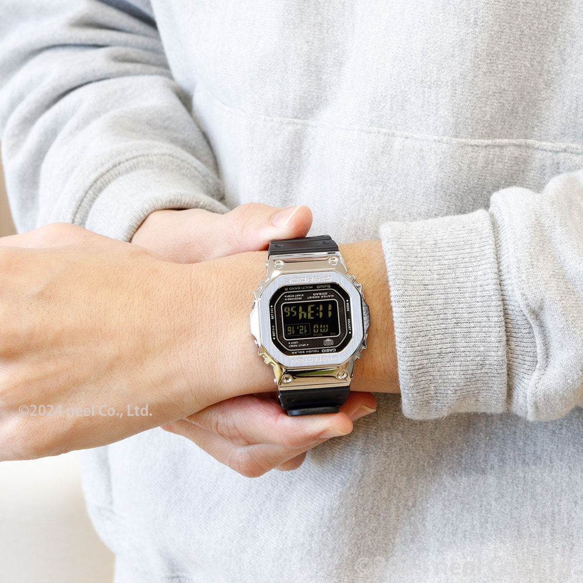 カシオ Gショック CASIO G-SHOCK タフソーラー 電波時計 デジタル 腕時計 メンズ GMW-B5000-1JF