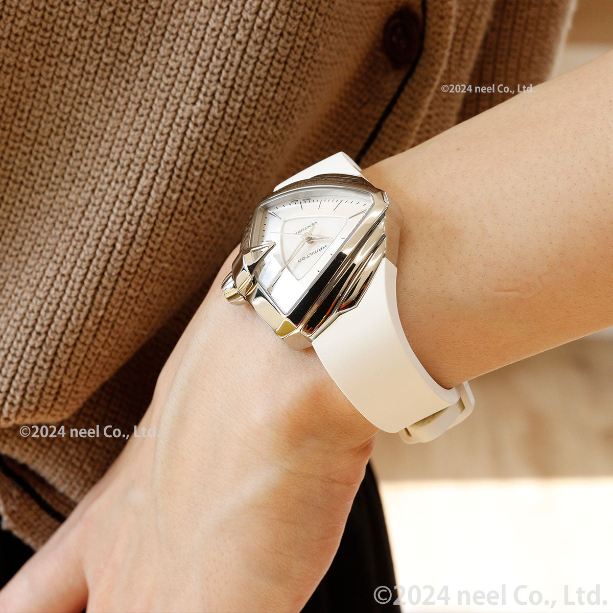 ハミルトン HAMILTON ベンチュラ S クオーツ H24251391 腕時計 レディース S QUARTZ【正規品】【60回分割手数料無料!】