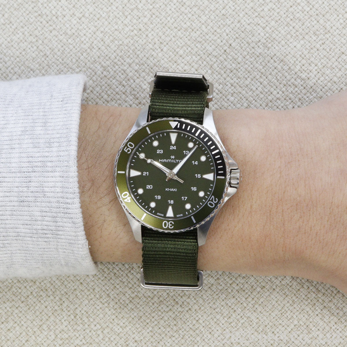 ハミルトン HAMILTON カーキ ネイビー スキューバ クォーツ H82241961 腕時計 メンズ レディース クォーツ KHAKI NAVY SCUBA QUARTZ【正規品】【60回分割手数料無料!】