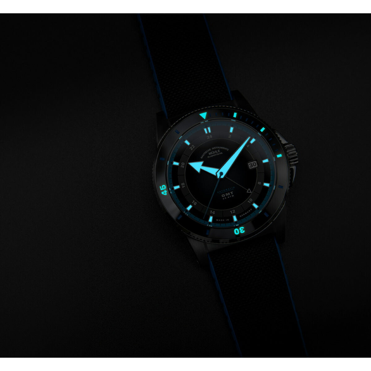 ミューレ・グラスヒュッテ Muhle Glashutte スポーティヴォ トラベル GMT Sportivo Travel GMT 自動巻き 腕時計 メンズ M1-52-13-CK ドイツ製【2024 新作】