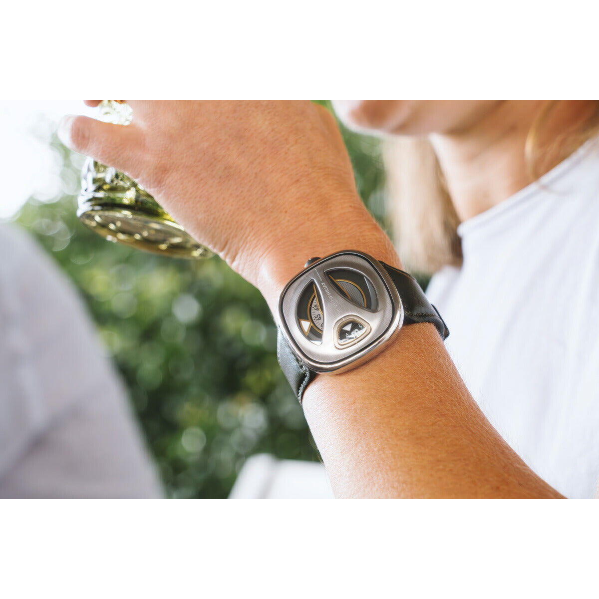 セブンフライデー SEVENFRIDAY ME1/02 M-Series 腕時計 メンズ 自動巻き