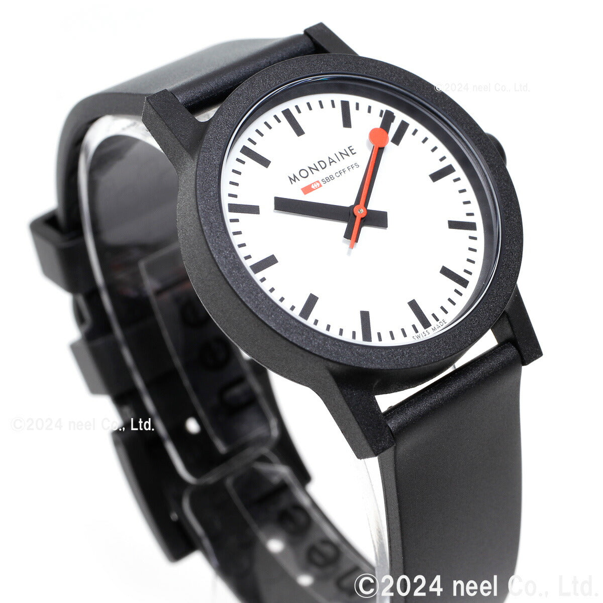 モンディーン MONDAINE 腕時計 レディース エッセンス 32mm ホワイトダイヤル essence MS1.32110.RB