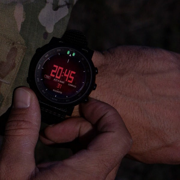 スント SUUNTO CORE ALPHA Stealth コア アルファ ステルス スマートウォッチ 腕時計 メンズ レディース SS050504000