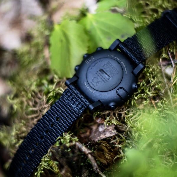スント SUUNTO CORE ALPHA Stealth コア アルファ ステルス スマートウォッチ 腕時計 メンズ レディース SS050504000