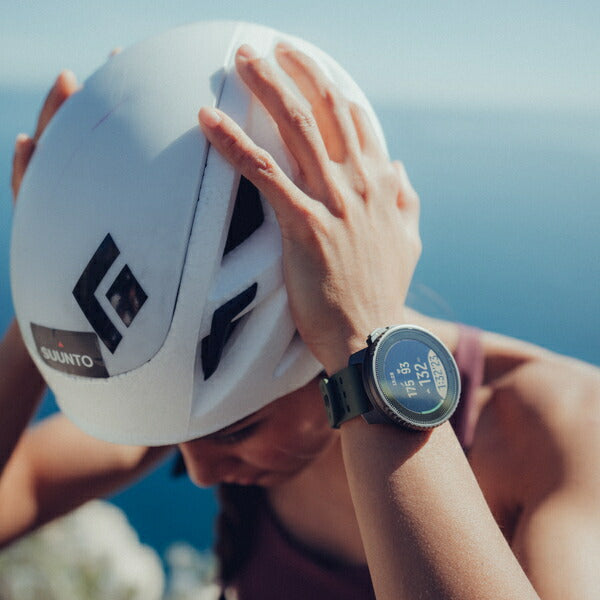 スント SUUNTO VERTICAL Titanium Solar Forest バーティカル チタニウム ソーラー フォレスト スマートウォッチ 腕時計 メンズ レディース SS050859000