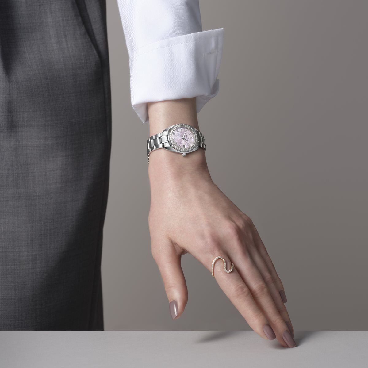 グランドセイコー GRAND SEIKO 腕時計 レディース STGF383