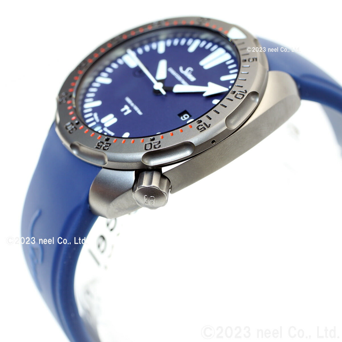 Sinn ジン T1.B(EZM14) 自動巻き 腕時計 メンズ Diving Watches ダイバーズウォッチ シリコンストラップ ドイツ製【60回分割手数料無料!】