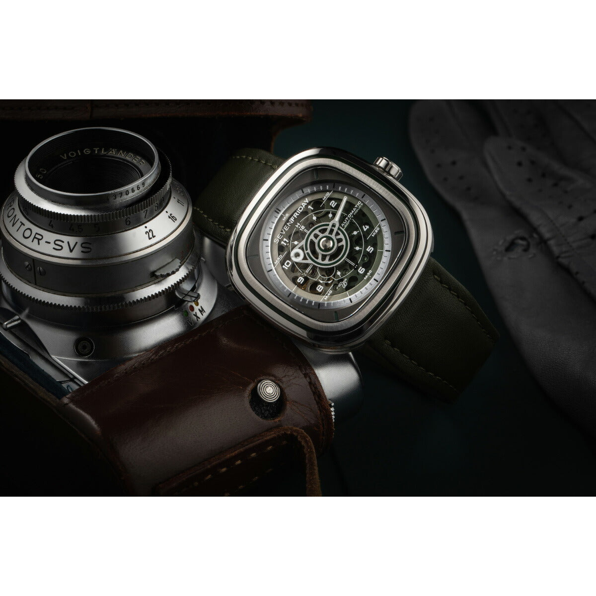 セブンフライデー SEVENFRIDAY T1/06 T-Series 腕時計 メンズ 自動巻き