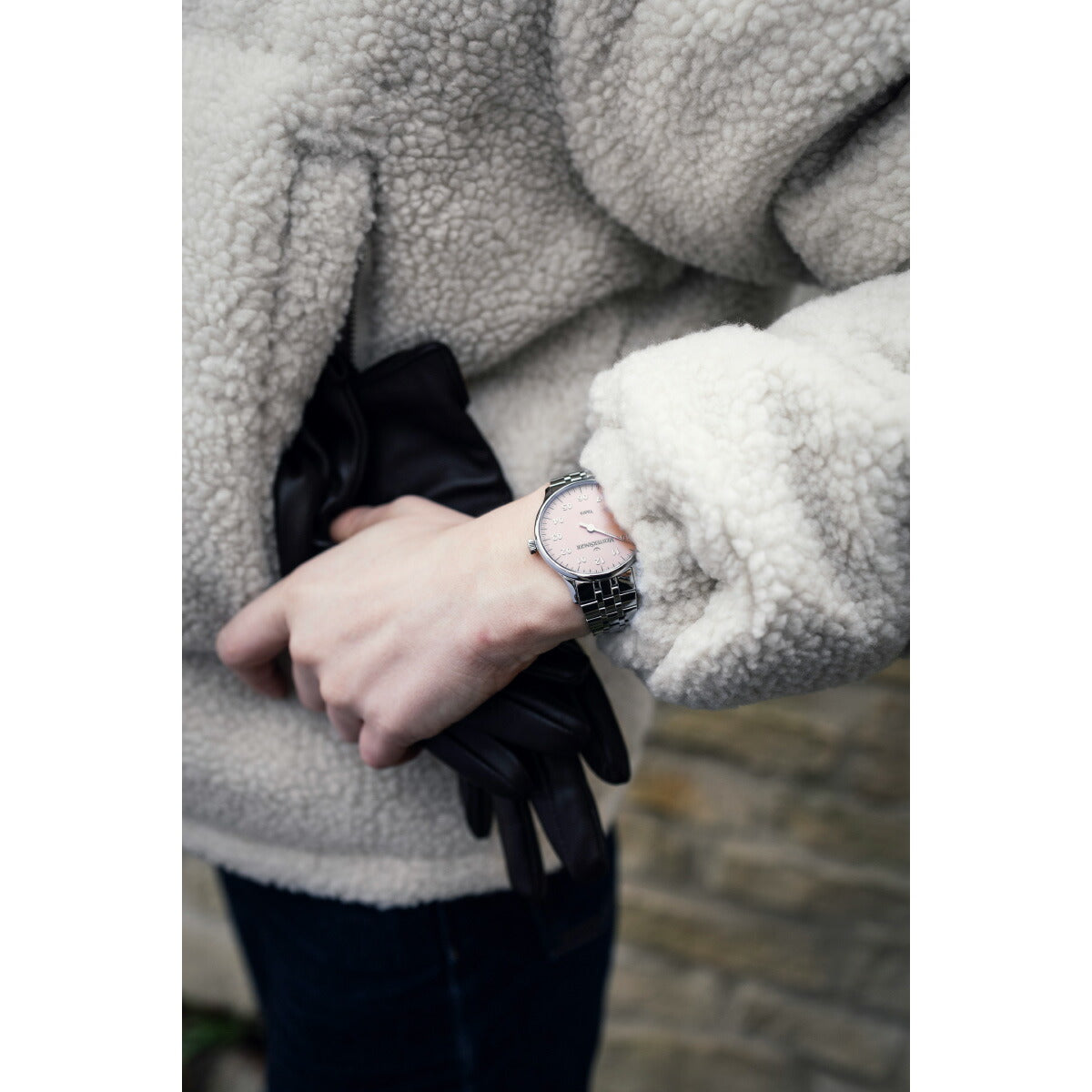 マイスタージンガー MeisterSinger ヤアラ サーモン&シルバー Yaara Salmon with Silver 自動巻き 腕時計 メンズ レディース YA916S【2025 新作】