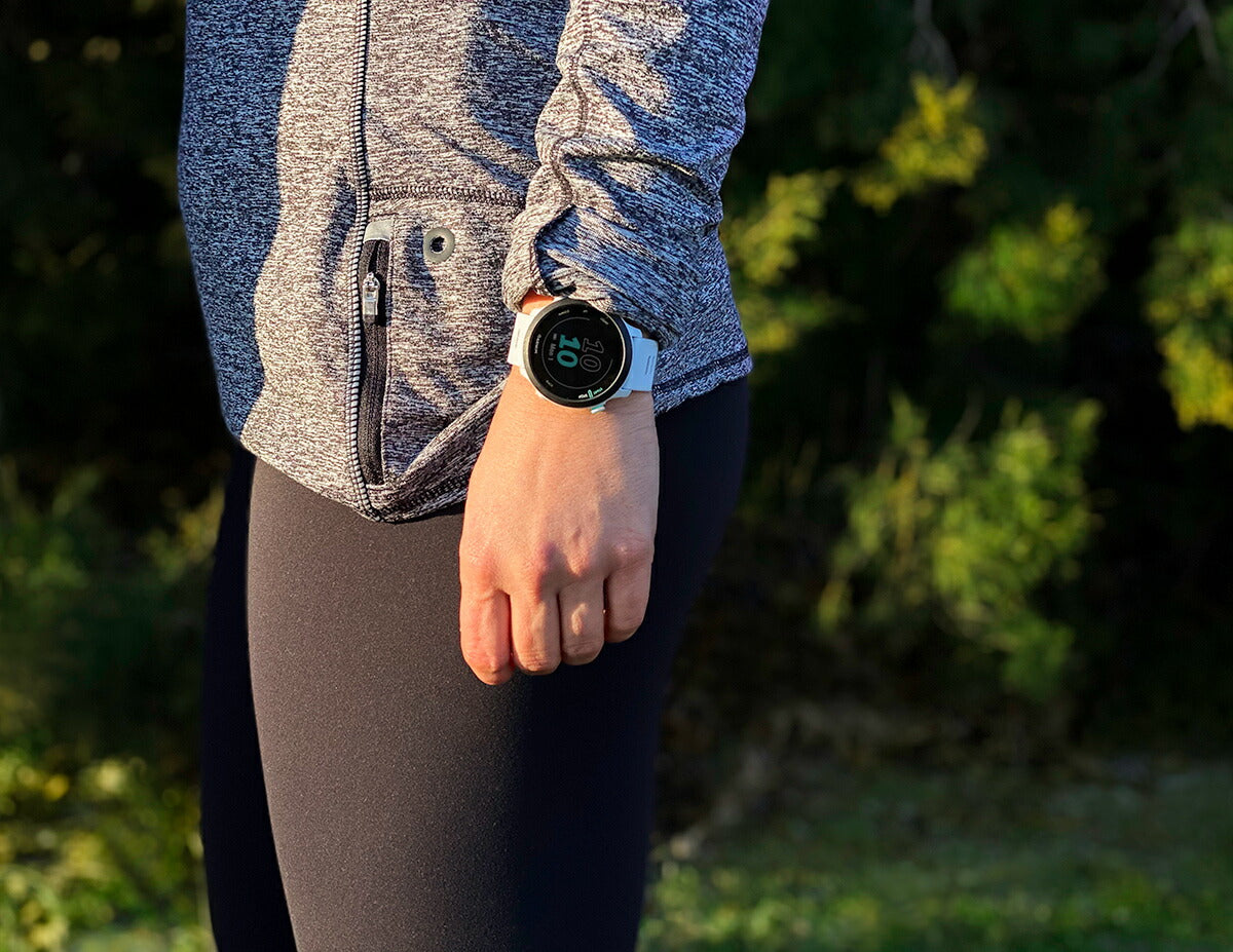 GPSランニングウォッチ ガーミン GARMIN ForeAthlete 55 White (010-02562-41) スマートウォッチ マラソン 水泳 トレッドミルラン ピラティス ヨガ 心拍計 加速度計 睡眠計 健康管理