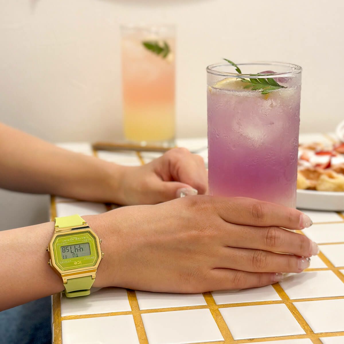 アイスウォッチ ICE-WATCH デジタル 腕時計 メンズ レディース アイスデジット レトロ ICE digit retro サニーライム スモール 022054