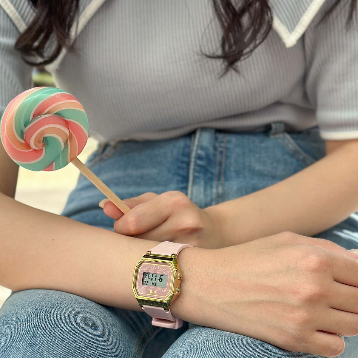 アイスウォッチ ICE-WATCH デジタル 腕時計 メンズ レディース アイスデジット レトロ ICE digit retro ブラッシュピンク スモール 022056
