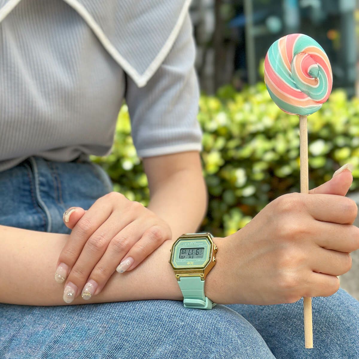 アイスウォッチ ICE-WATCH デジタル 腕時計 メンズ レディース アイスデジット レトロ ICE digit retro ラグーングリーン スモール 022060