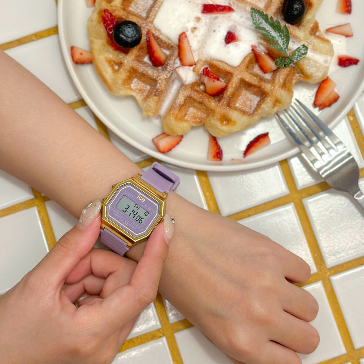 アイスウォッチ ICE-WATCH デジタル 腕時計 メンズ レディース アイスデジット レトロ ICE digit retro ラベンダーペタル スモール 022061