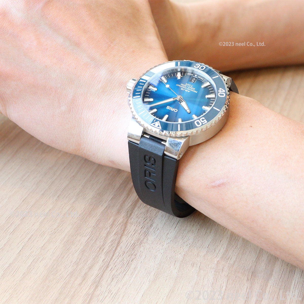 オリス ORIS アクイスデイト キャリバー400 43.5mm用 ブラックラバーストラップ 替えバンド メンズ 07 4 24 74EB