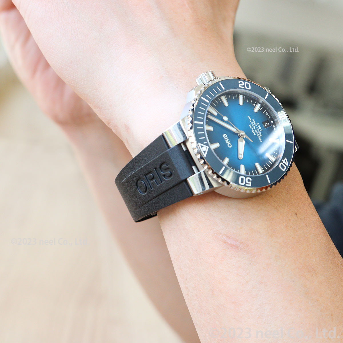 オリス ORIS アクイスデイト キャリバー400 43.5mm用 ブラックラバーストラップ 替えバンド メンズ 07 4 24 74EB