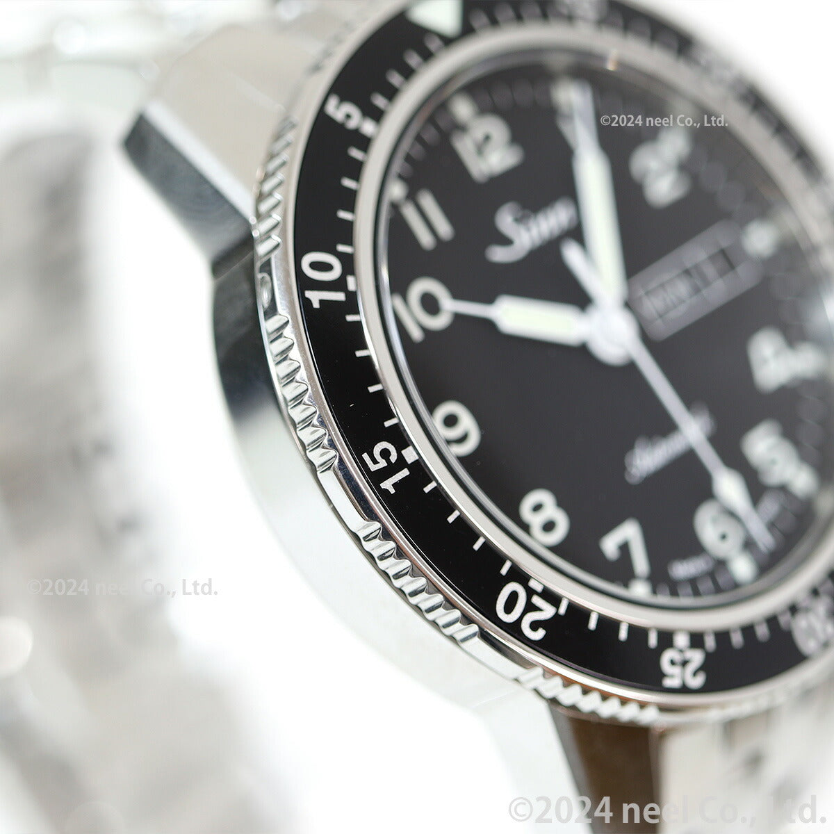 Sinn ジン 104.ST.SA.A 自動巻き 腕時計 メンズ Instrument Watches インストゥルメント ウォッチ 5連 ステンレスバンド ドイツ製【60回分割手数料無料!】