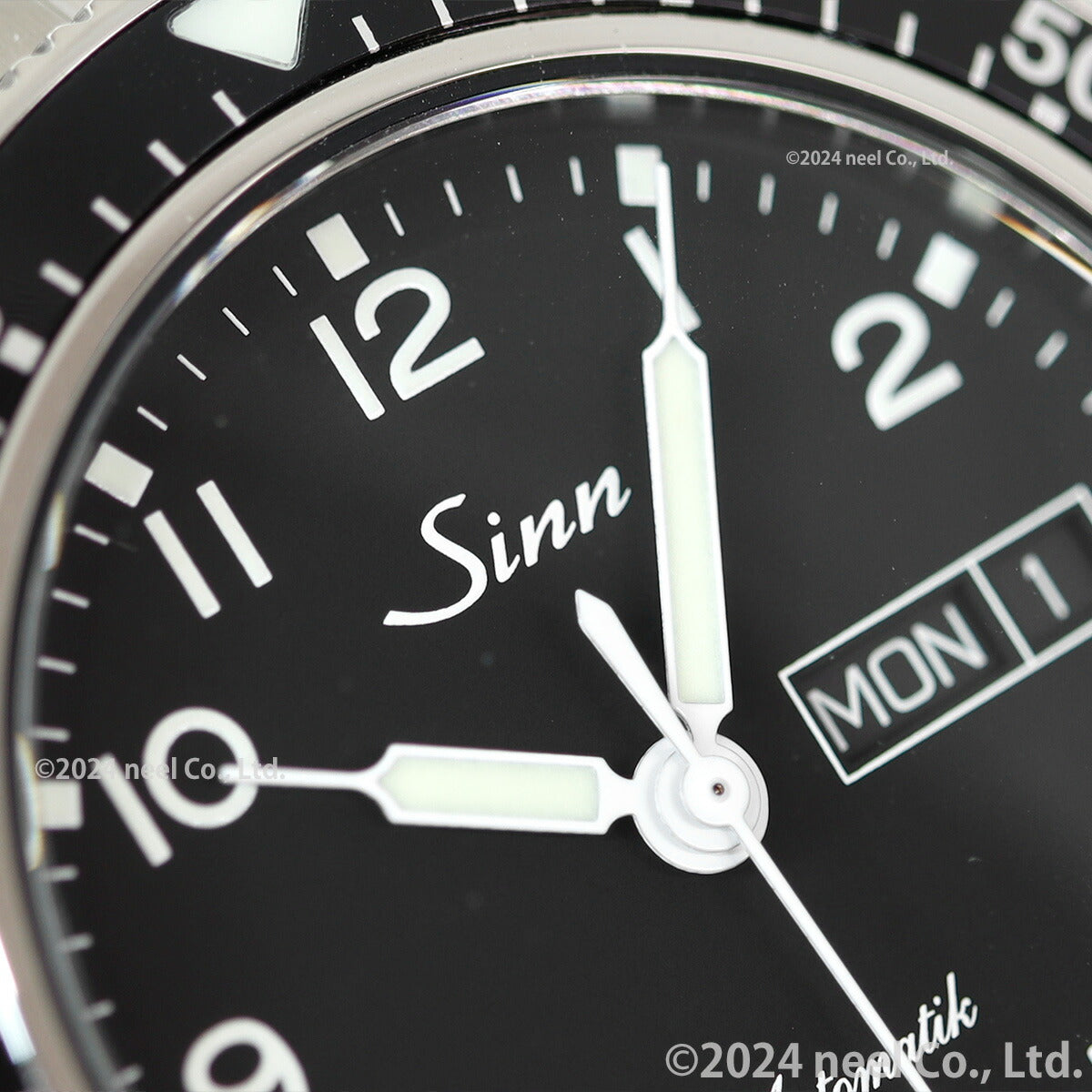 Sinn ジン 104.ST.SA.A 自動巻き 腕時計 メンズ Instrument Watches インストゥルメント ウォッチ 5連 ステンレスバンド ドイツ製【60回分割手数料無料!】