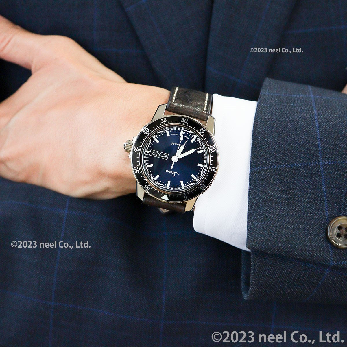 Sinn ジン 104.ST.SA.IB 自動巻き 腕時計 メンズ Instrument Watches インストゥルメント ウォッチ カウレザーストラップ ドイツ製【60回分割手数料無料!】