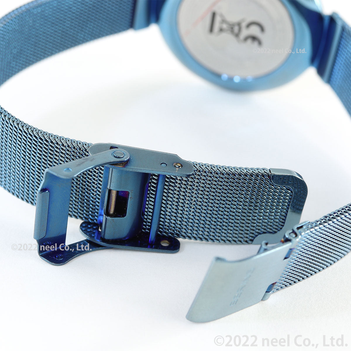 ベーリング BERING 腕時計 レディース 18132-charity1 クラシック Classic チャリティーモデル Glossy blue