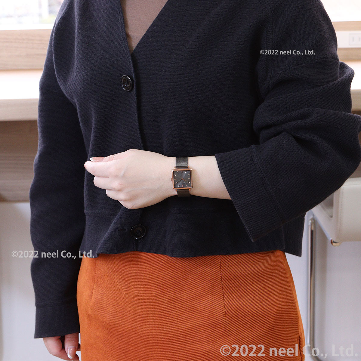 ベーリング BERING 腕時計 レディース スクエア 18226-369