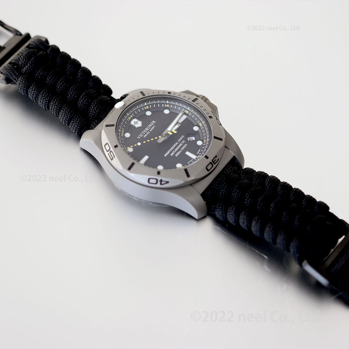 ビクトリノックス VICTORINOX イノックス I.N.O.X. 腕時計 メンズ プロフェッショナル ダイバー タイタニウム ブラック 241812.2