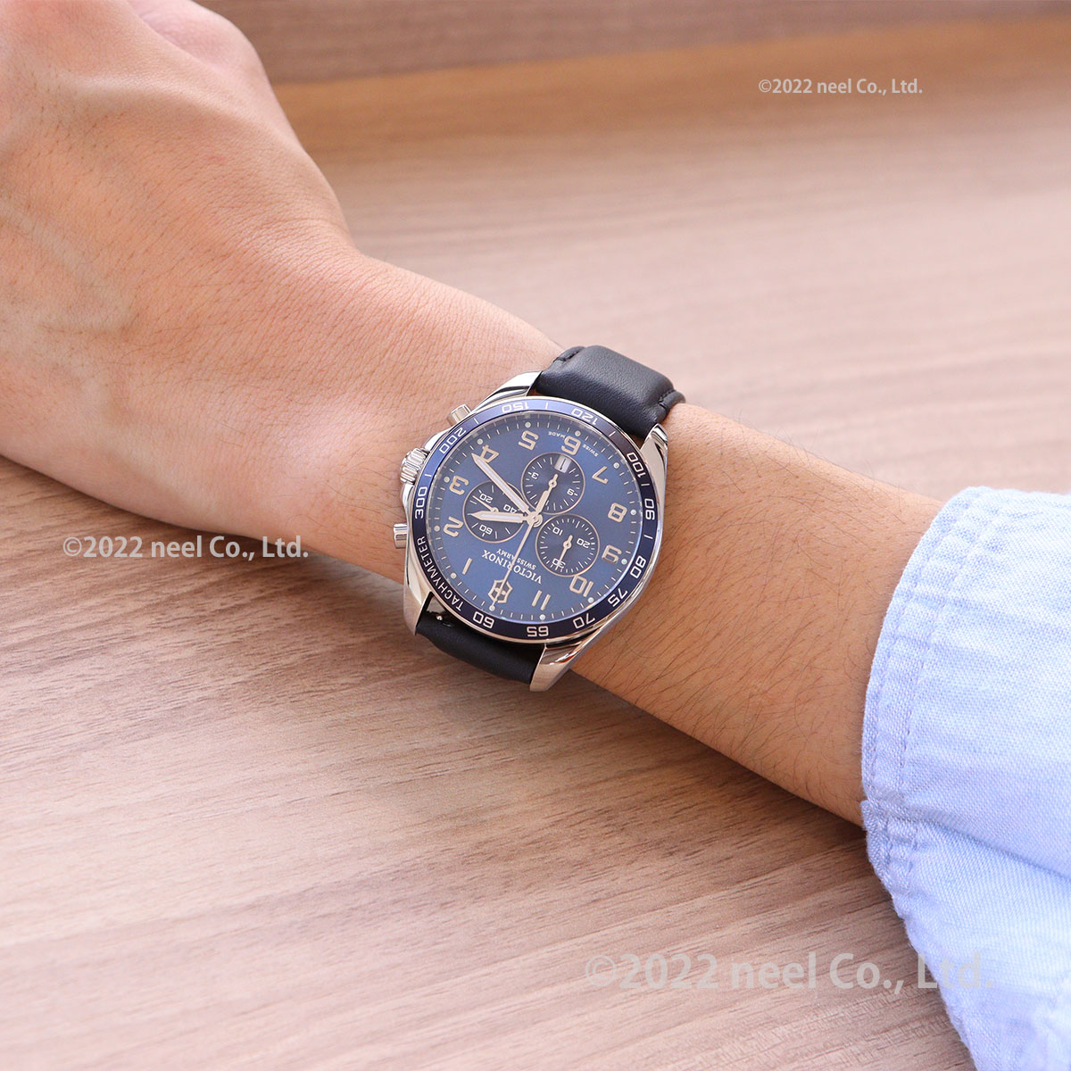 ビクトリノックス 時計 メンズ VICTORINOX 腕時計 241929 フィールドフォース クラシッククロ FieldForce Classic Chrono ブルー