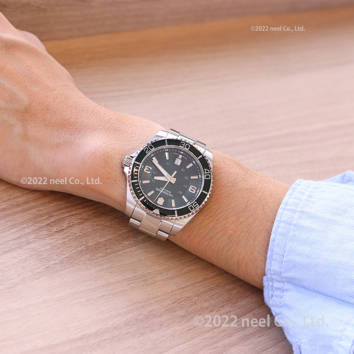 ビクトリノックス 時計 メンズ VICTORINOX 腕時計 241934 マーベリック ラージ Maverick Large グリーン