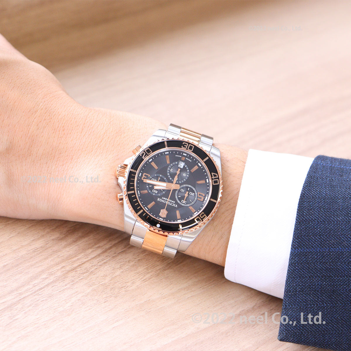 ビクトリノックス 時計 メンズ VICTORINOX 腕時計 241952 マーベリック クロノグラフ Maverick Chronograph ブラック