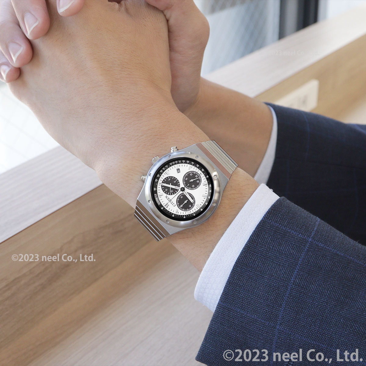 シチズンコレクション レコードレーベル 1984 chronograph 特定店取扱いモデル AT2541-54A エコドライブ ソーラー 腕時計 メンズ ホワイト CITIZEN COLLECTION RECORD LABEL